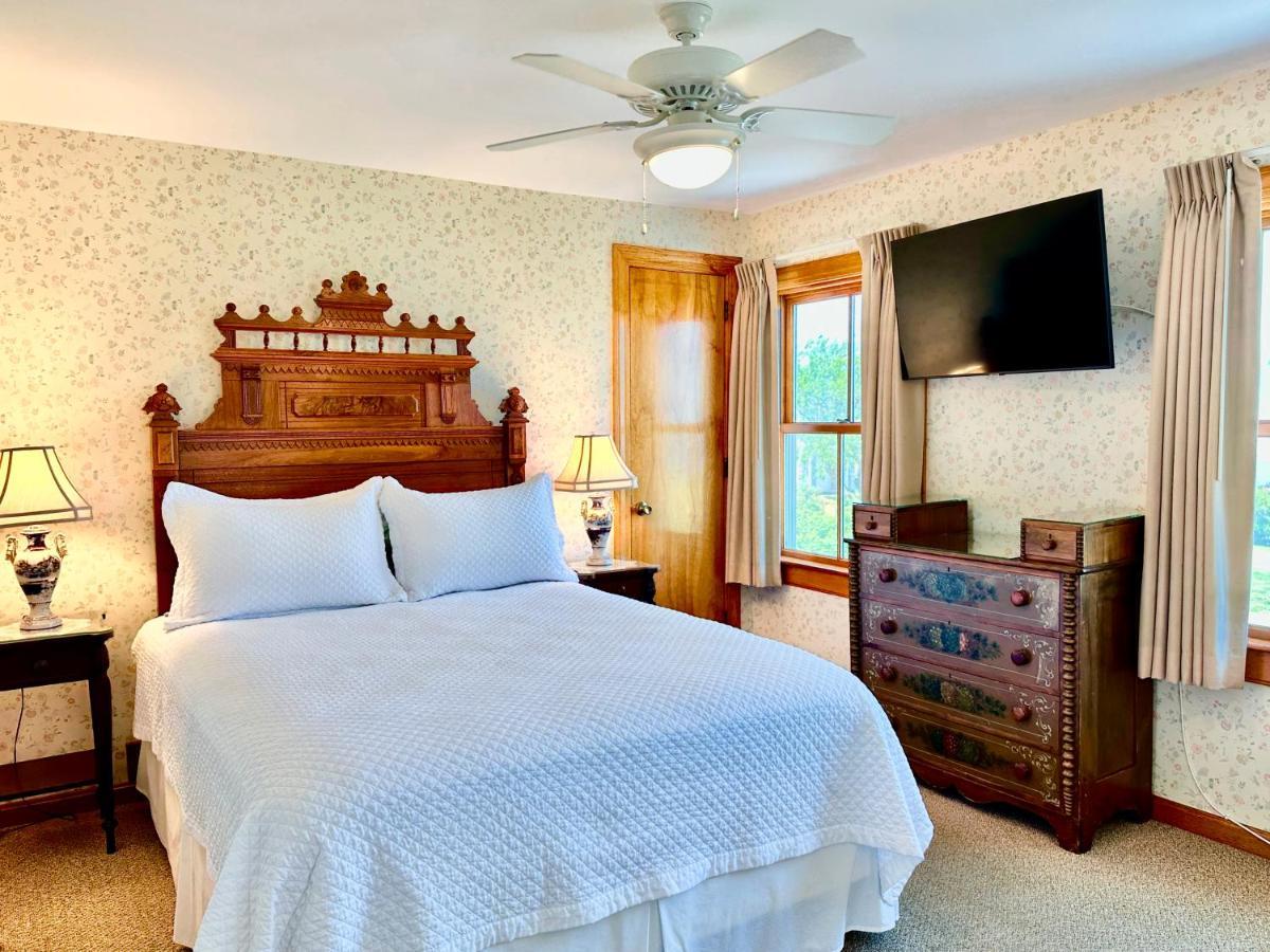نيو شورهام Rose Farm Inn المظهر الخارجي الصورة