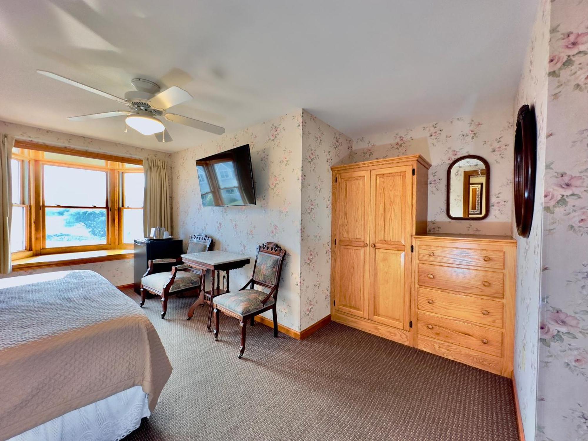 نيو شورهام Rose Farm Inn المظهر الخارجي الصورة