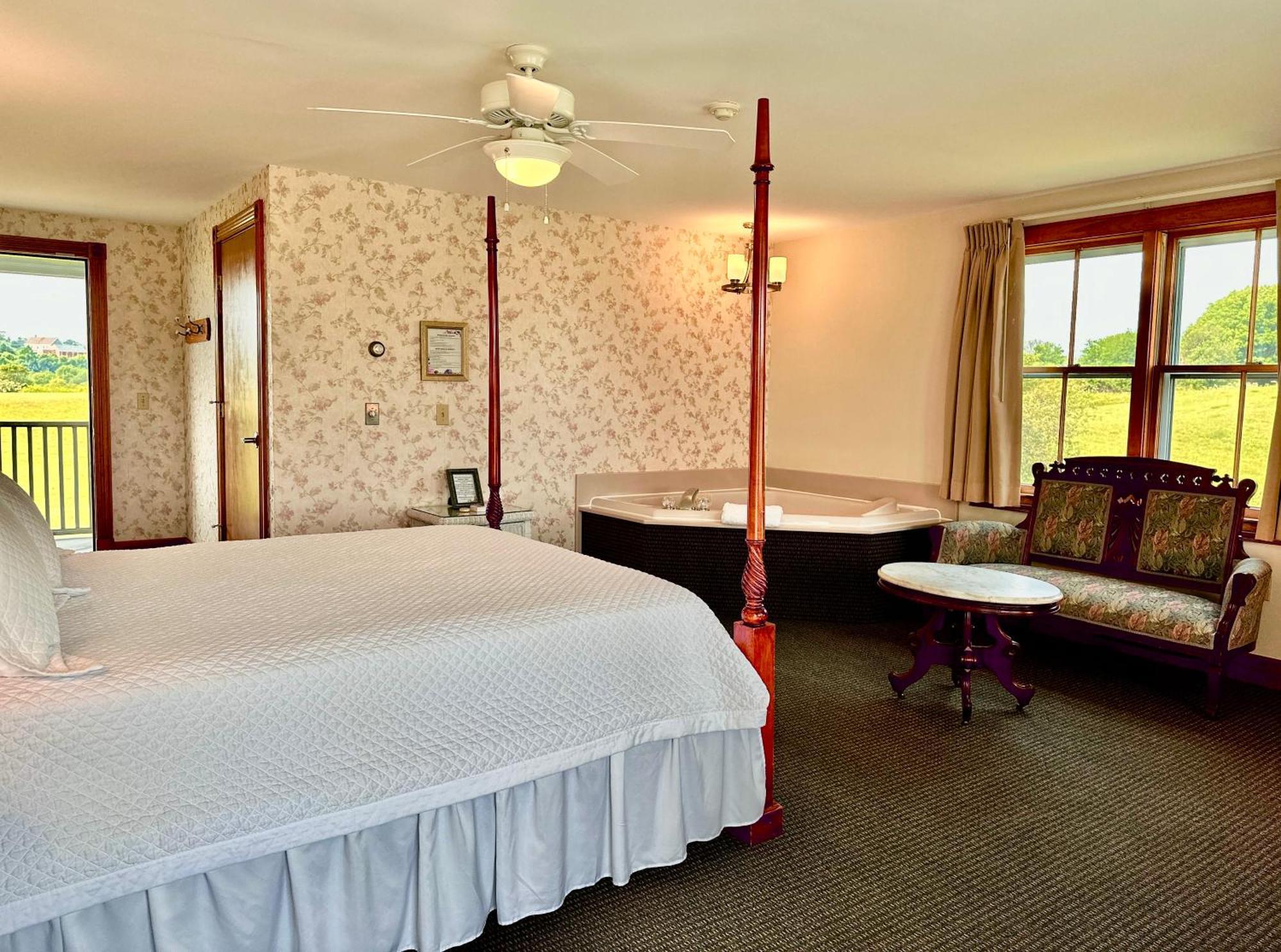 نيو شورهام Rose Farm Inn المظهر الخارجي الصورة