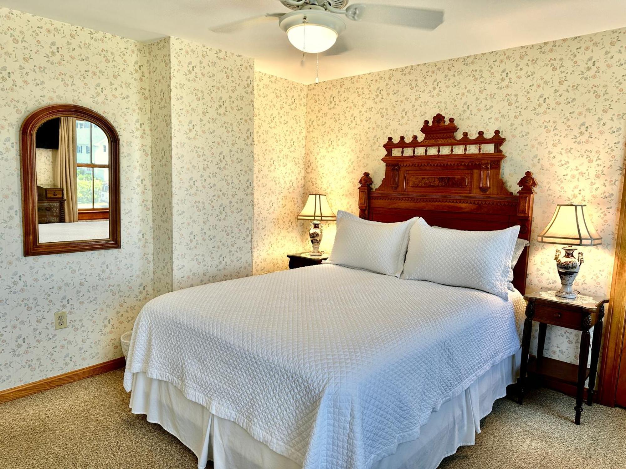 نيو شورهام Rose Farm Inn المظهر الخارجي الصورة